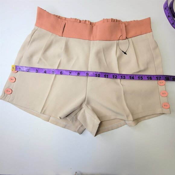 LADIES Beige Two Tone Dress Shorts Size S or Size M - Picture 8 of 14